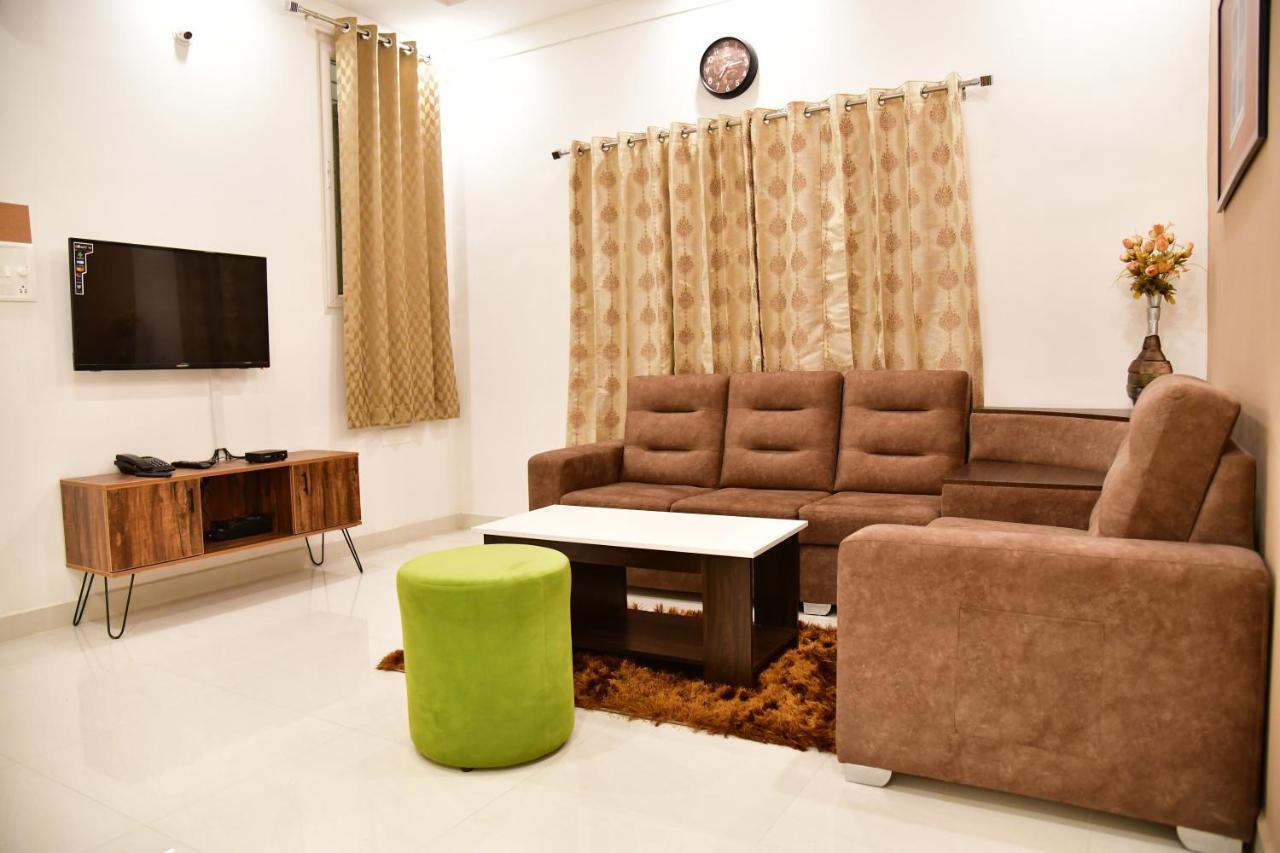 Xcel Luxury Hotel Apartments-Home Living Redefined Mysuru Zewnętrze zdjęcie