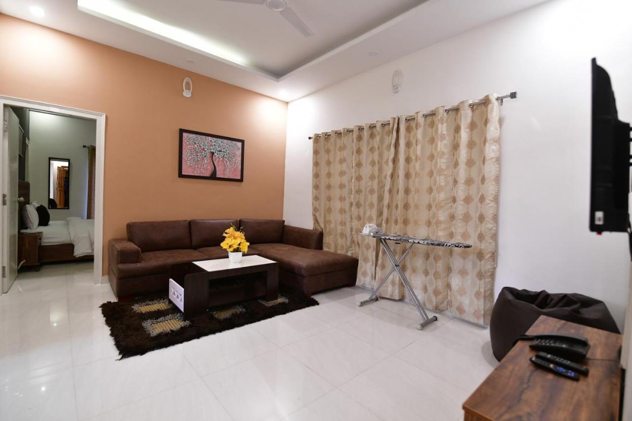 Xcel Luxury Hotel Apartments-Home Living Redefined Mysuru Zewnętrze zdjęcie