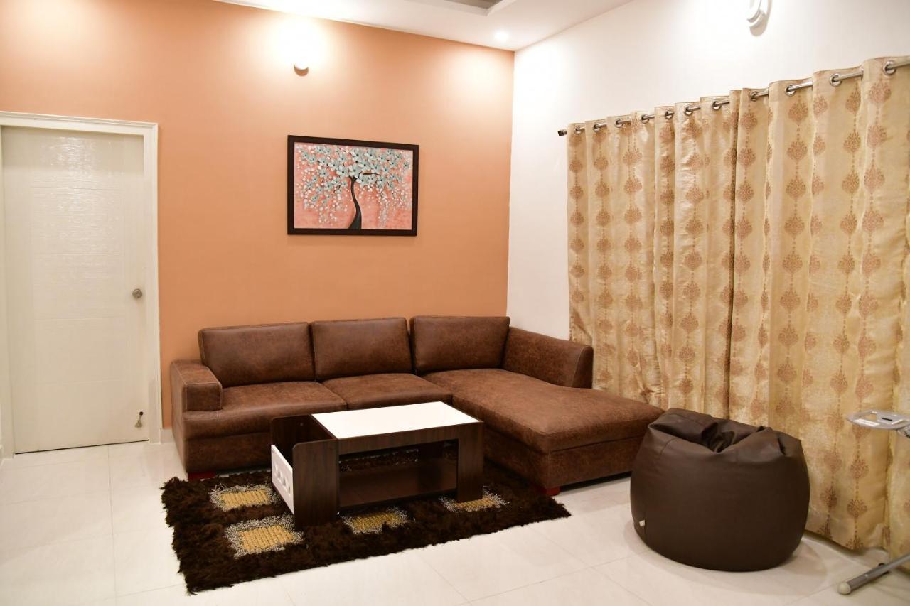 Xcel Luxury Hotel Apartments-Home Living Redefined Mysuru Zewnętrze zdjęcie